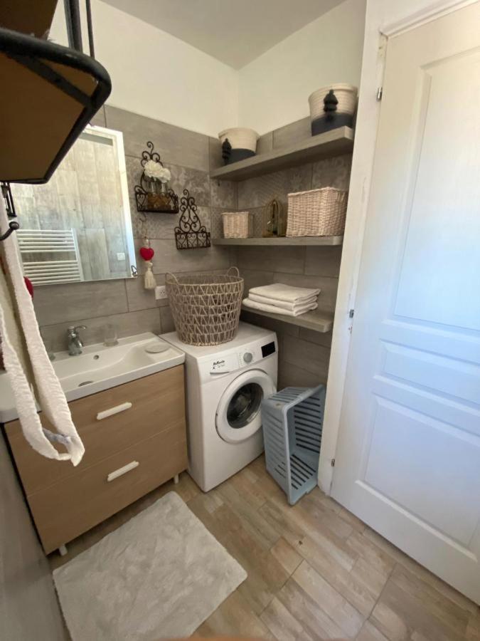 Appartement Avec Jardin En Ville LʼIsle-sur-la-Sorgue Exteriör bild